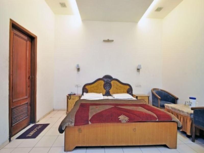 Hotel O Queensland Amritsar Esterno foto